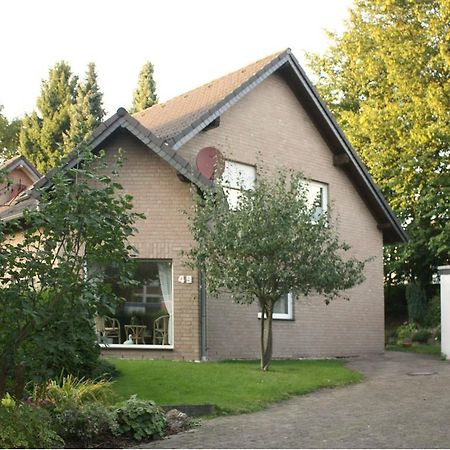 Ferienwohnung Anna Вермелскирхен Екстериор снимка